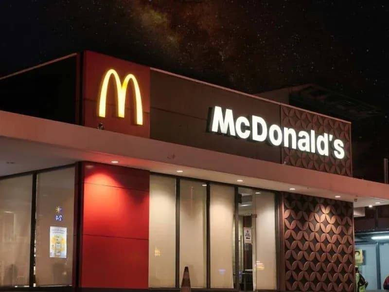 Logotipo/Fachada da loja Mc Donalds